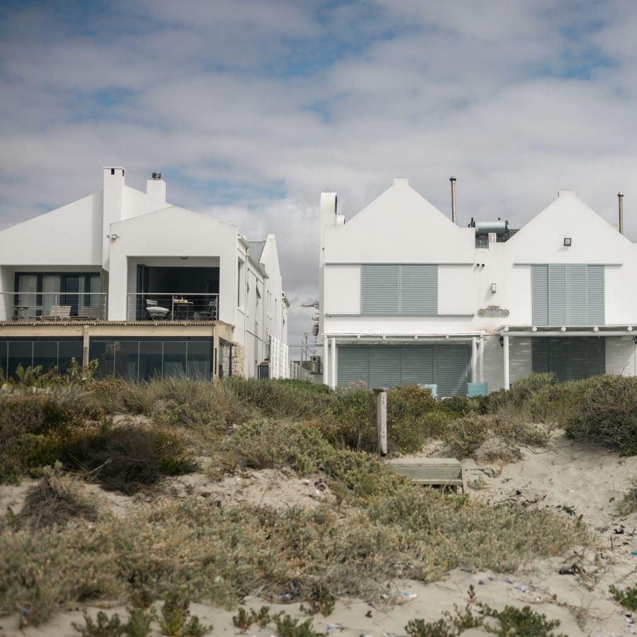 house at the sea